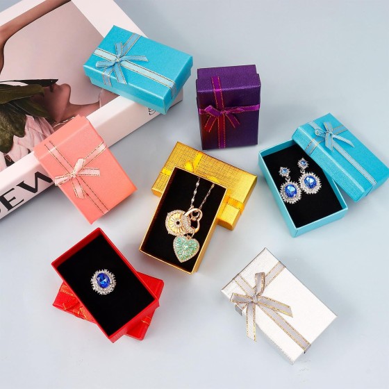 Set of 12 Mini Jewelry Gift Boxes, suitable for earrings, rings, necklaces and other jewelry. Ideal gifts for wedding anniversaries, birthdays and Valentine's Day.